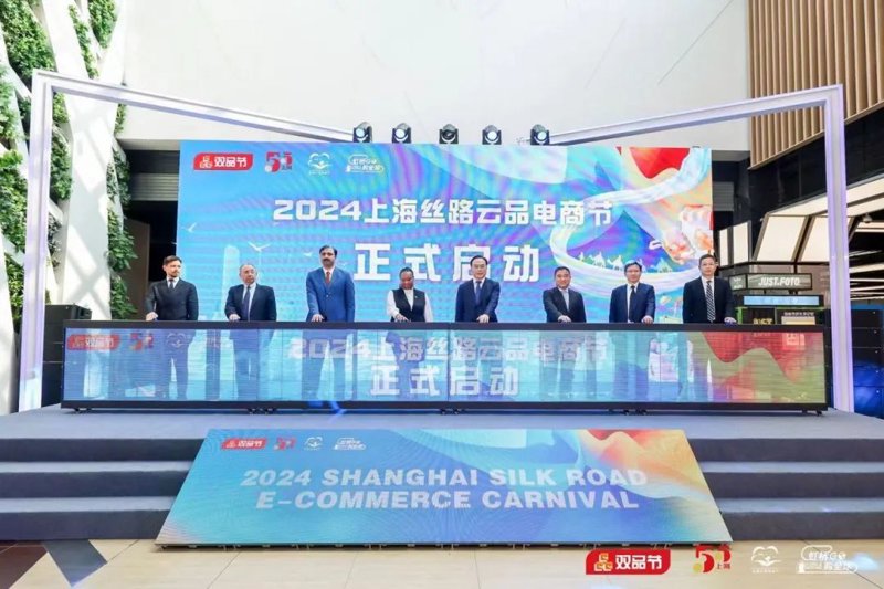 网店托管：新手如何选择靠谱服务商